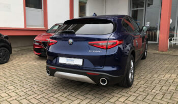 Alfa Romeo Stelvio 2.2 TD 190cv AT8 Executive Q4 completo