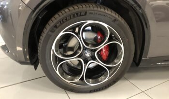 Alfa Romeo Stelvio 2.2 TD 210cv AT8 Veloce Q4 completo